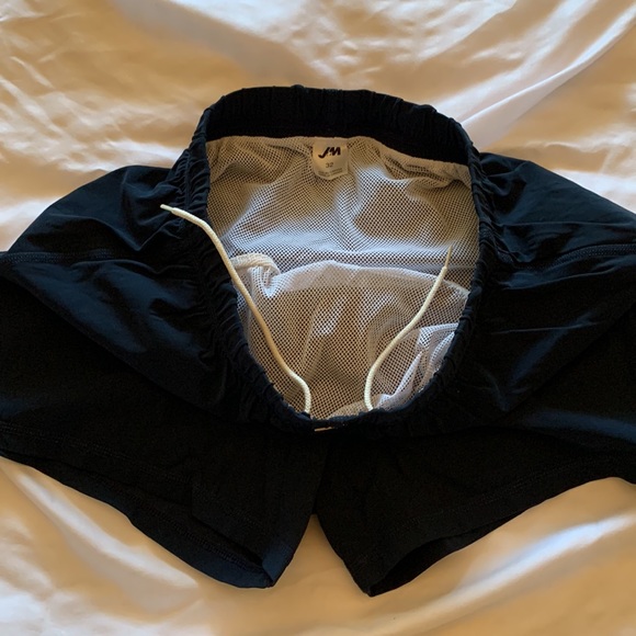 Women’s swim trunks - Picture 2 of 4